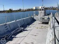 Kapal pendaratan, tangki kanggo didol