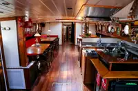 Yacht kanggo didol
