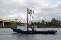 Kapal trawler kanggo didol