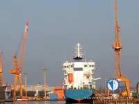 Kapal tanker minyak/bahan kimia kanggo didol