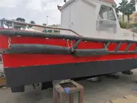 Kapal kerja kanggo didol