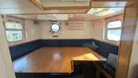 Kapal survei kanggo didol