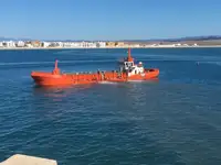 Kapal kontainer kanggo didol