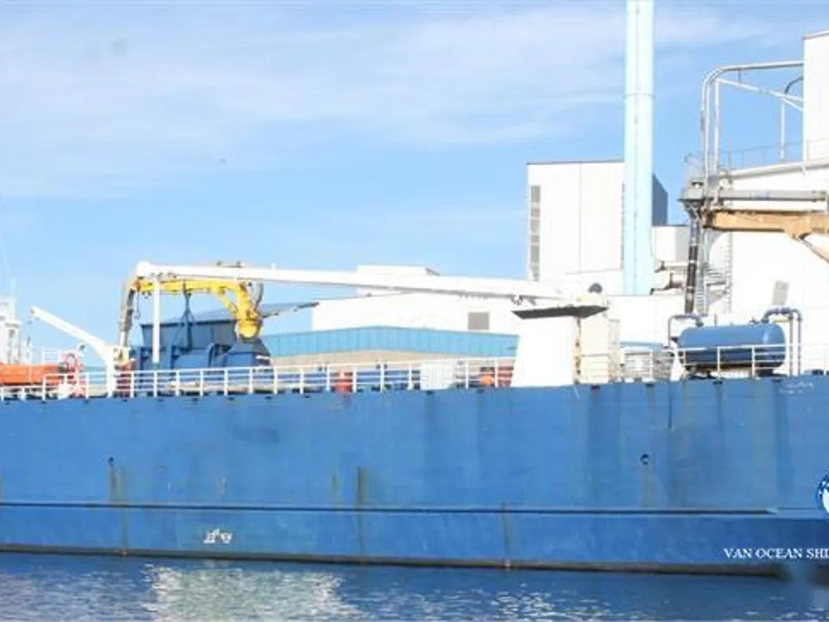 Kapal reefer kanggo didol