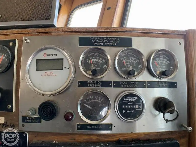 Kapal longliner kanggo didol