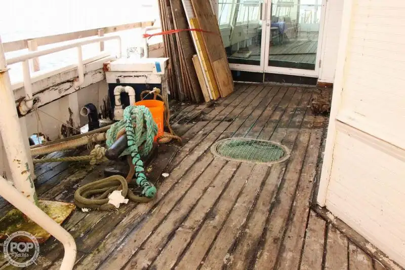 Kapal feri kanggo didol