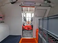 Kapal kontainer kanggo didol