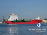 Kapal tanker minyak/bahan kimia kanggo didol