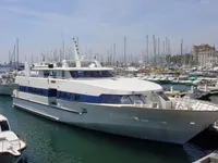 Kapal penumpang kanggo didol