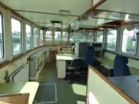 Kapal kerja kanggo didol