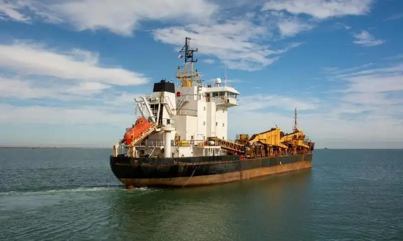 Kapal dredger kanggo didol
