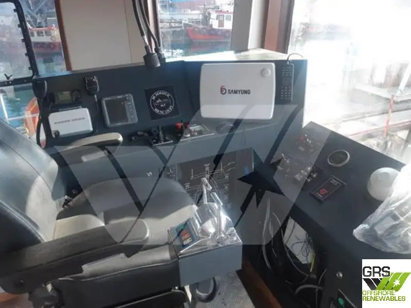Kapal kerja kanggo didol