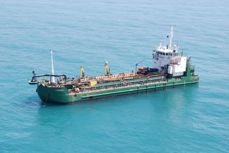 Kapal dredger kanggo didol