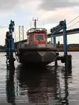 Kapal kerja kanggo didol