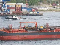 Kapal tanker minyak/bahan kimia kanggo didol