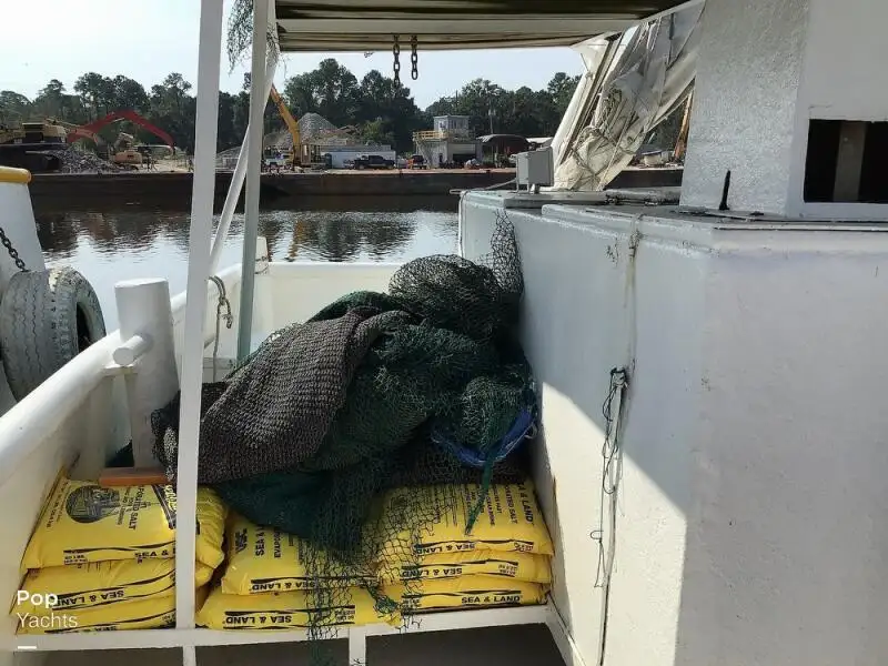 Kapal trawler kanggo didol