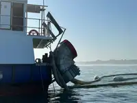 Kapal dredger kanggo didol