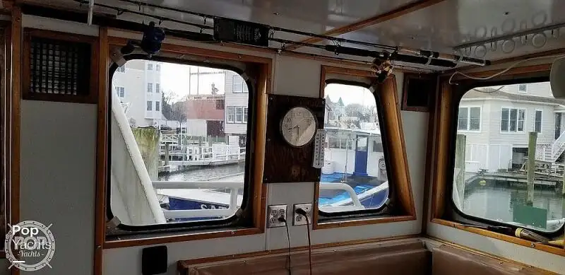 Kapal trawler kanggo didol