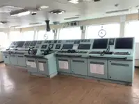 Kapal tanker minyak/bahan kimia kanggo didol