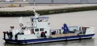 Kapal kontainer kanggo didol