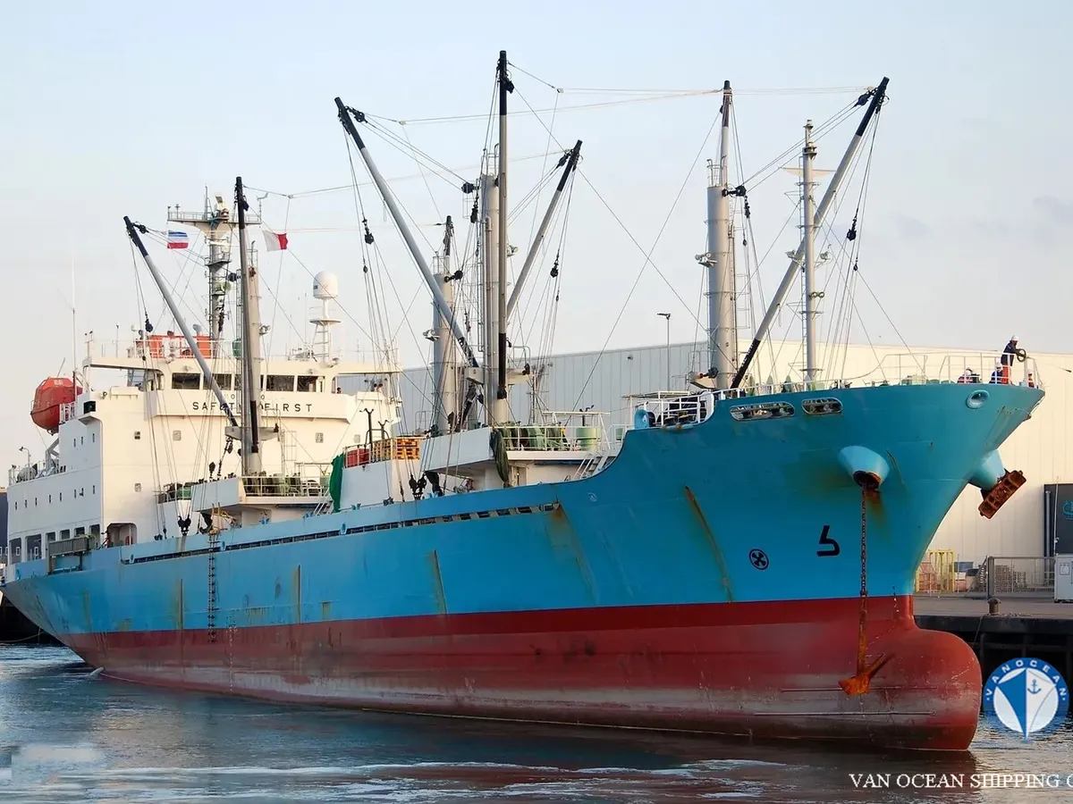Kapal reefer kanggo didol