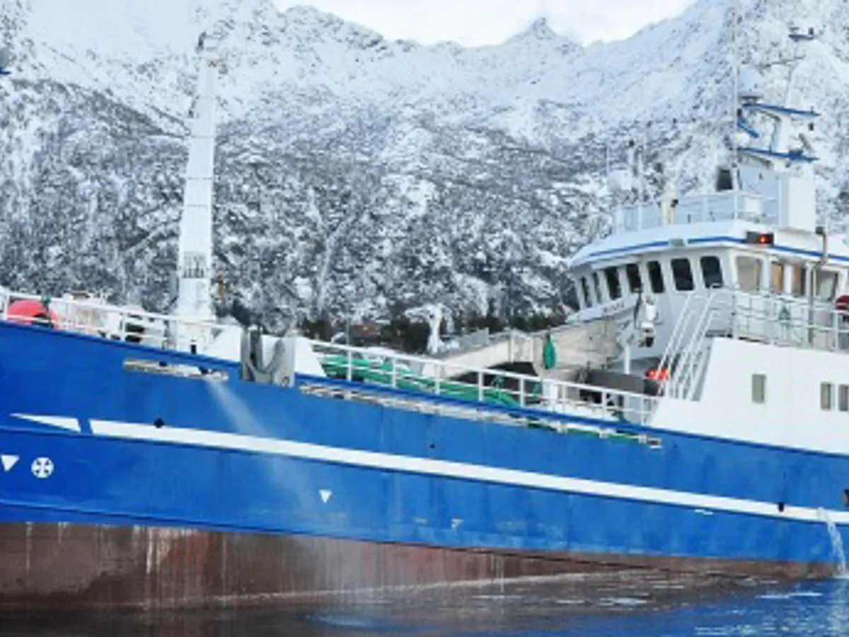 Kapal purse seiner kanggo didol