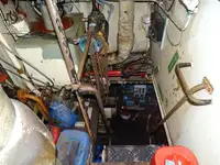 Kapal kerja kanggo didol