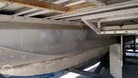 Kapal kontainer kanggo didol