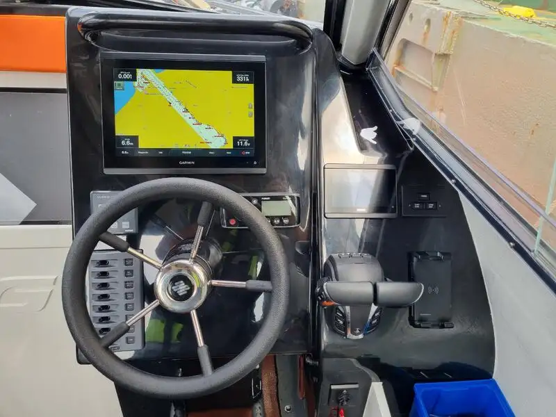 Kapal kontainer kanggo didol