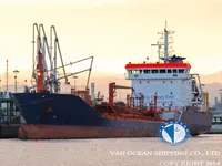 Kapal tanker minyak/bahan kimia kanggo didol
