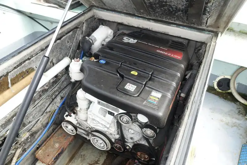 Kapal kerja kanggo didol