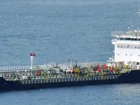 Kapal tanker minyak/bahan kimia kanggo didol