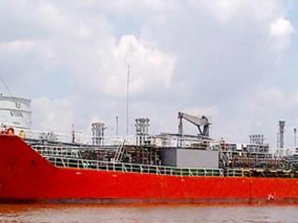 Kapal tanker minyak/bahan kimia kanggo didol