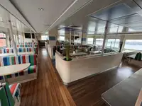 Kapal penumpang kanggo didol