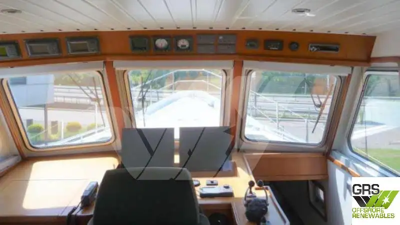 Kapal kerja kanggo didol