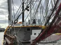 Kapal trawler kanggo didol