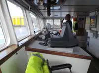 Kapal kerja kanggo didol