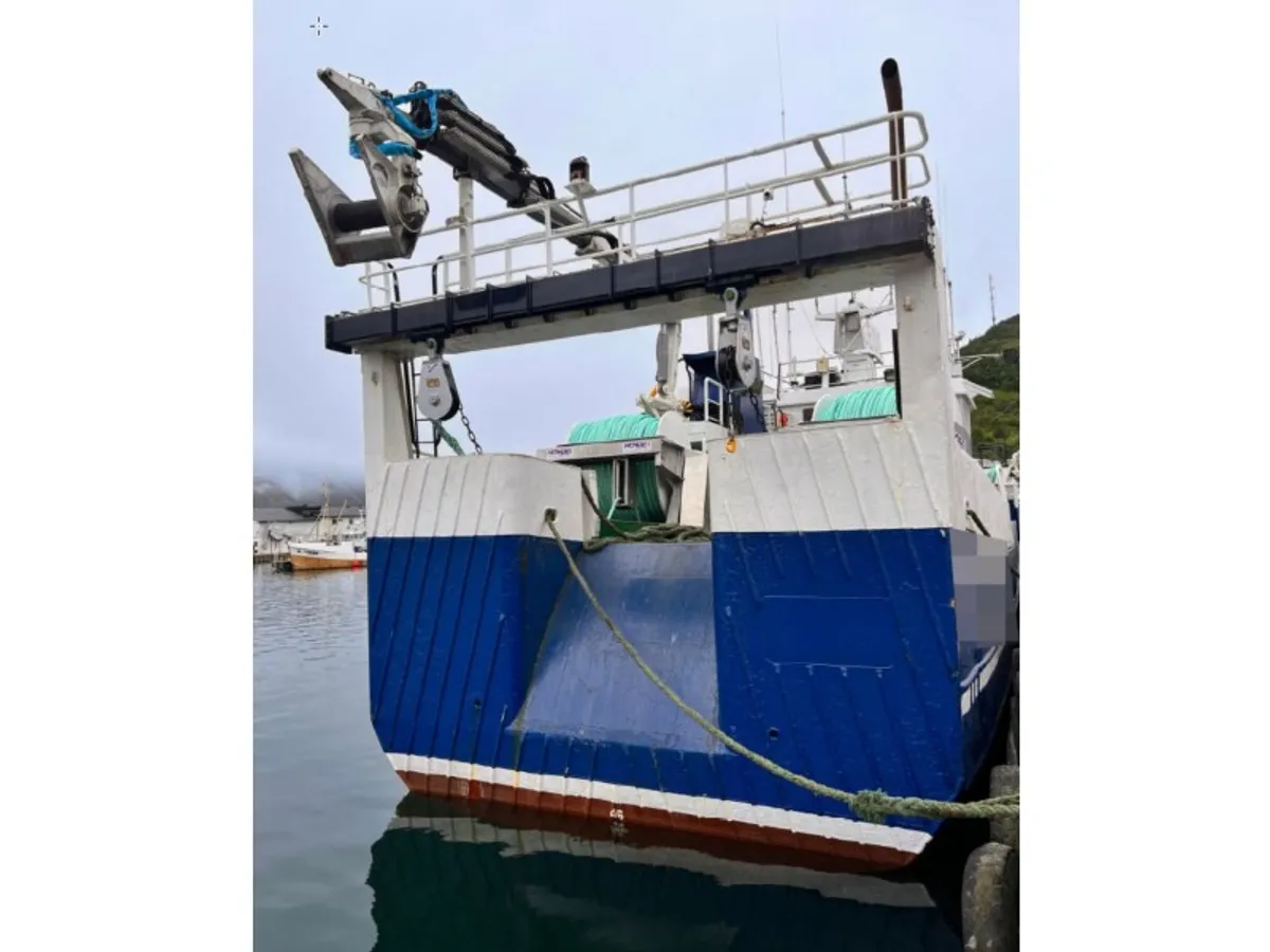 Kapal feri kanggo didol