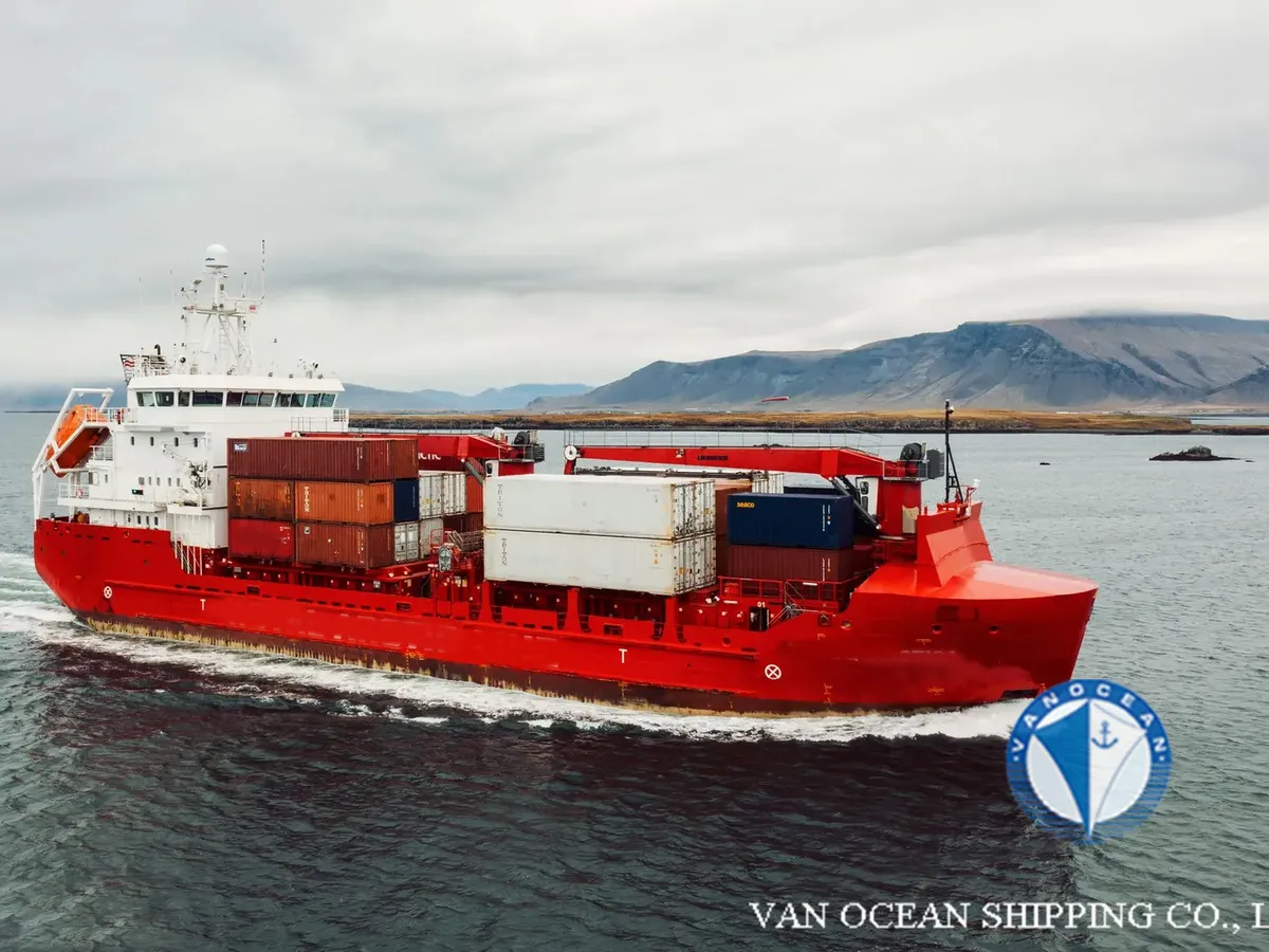 Kapal reefer kanggo didol