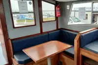Kapal kerja kanggo didol