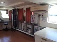 Kapal tanker minyak/bahan kimia kanggo didol