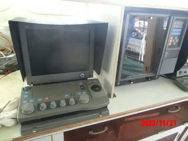 Kapal longliner kanggo didol