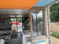 Katamaran kanggo didol