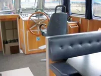 Kapal kerja kanggo didol