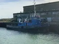 Kapal penarik kanggo didol