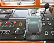 Kapal kerja kanggo didol