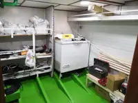 Kapal kerja kanggo didol