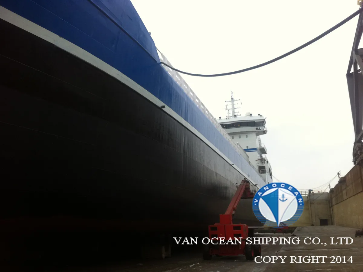 Kapal tanker minyak/bahan kimia kanggo didol