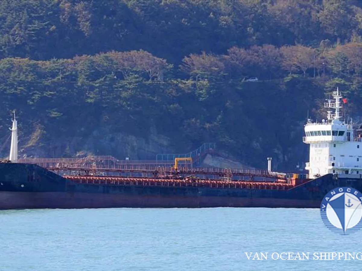 Kapal tanker minyak/bahan kimia kanggo didol