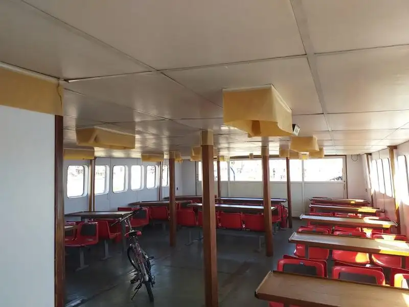 Kapal penumpang kanggo didol